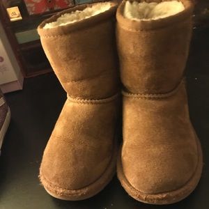 Brown toddler size 8 UGG BOOTS